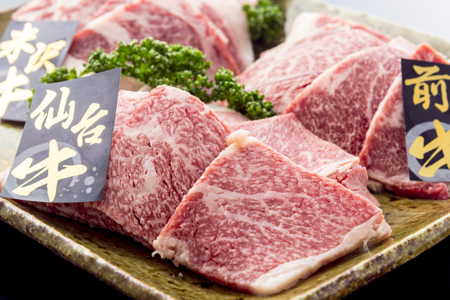 1374円 最大73%OFFクーポン 仙台牛 トロカルビ 焼肉用 200g A5等級黒毛和牛BMS12限定 プレミアムセレクト タテバラ
